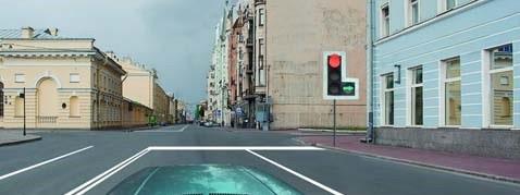 سوال 93: چنانچه قصد دارید در تقاطع دور برگردان انجام دهید ،حق تقدم کدام وسیله نقلیه را باید رعایت کنید؟