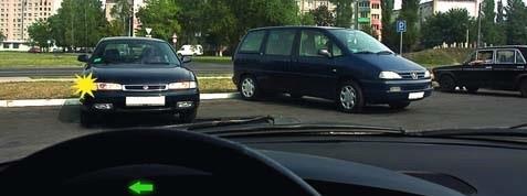 سوال 94: چنانچه قصد دارید گردش به راست انجام دهید ،آیا مجبور هستید حق تقدم خودرو سواری سبک را رعایت کنید؟