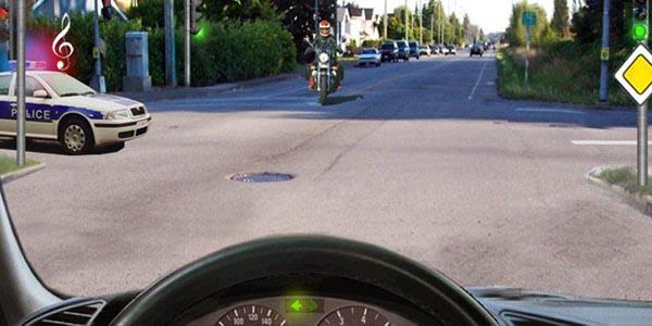 سوال 53: ادامه تردد در این خط عبور در کدام مسیر مجاز است؟