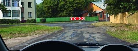 سوال 420: خودرو زرد رنگ با چه ترتیبی از تقاطع عبور خواهد کرد؟