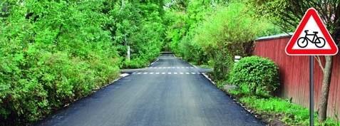 سوال 438: :راننده هنگام عبور از تقاطع در مسیر مستقیم