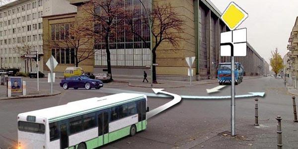 سوال 481: وسایل نقلیه به چه ترتیب از تقاطع عبور خواهند کرد؟