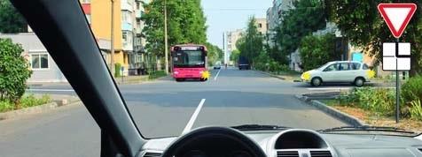 السؤال 521: :عند النعطاف يساراا يجب إفساح الطريق