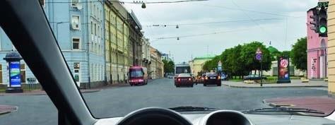 Вопрос 620: Разрешается ли водителю пересекать сплошную линию разметки, обозначающую границы стояночных мест транспортных средств?