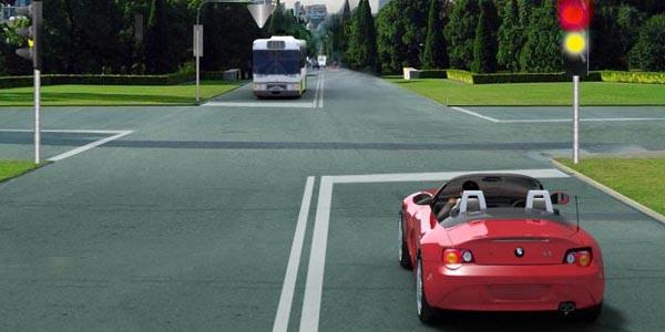 سوال 590: :راننده در صورت روشن شدن چراغ سبز