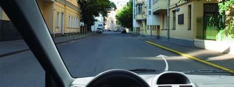 سوال 748: :راننده هنگام نزدیک شدن به تقاطع باید با سرعتی اقدام به رانندگی وسیله نقلیه کند که