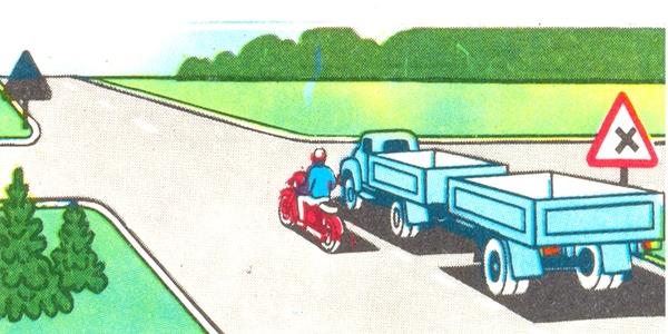 Вопрос 862: При выполнении разворота на этом перекрестке какой указатель поворота мы должны включить?